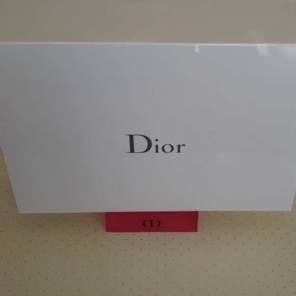 New in box DIOR black beauty clutch - Picture 8 of 8